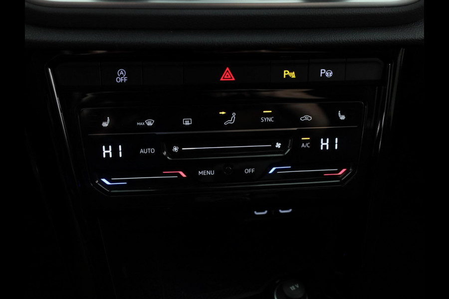 Volkswagen T-Roc 1.0 TSI R-Line Business 110 pk | Verlengde garantie | Navigatie | Parkeersensoren (Park assist) | Achteruitrijcamera | Adaptieve cruise control | R-Line |
