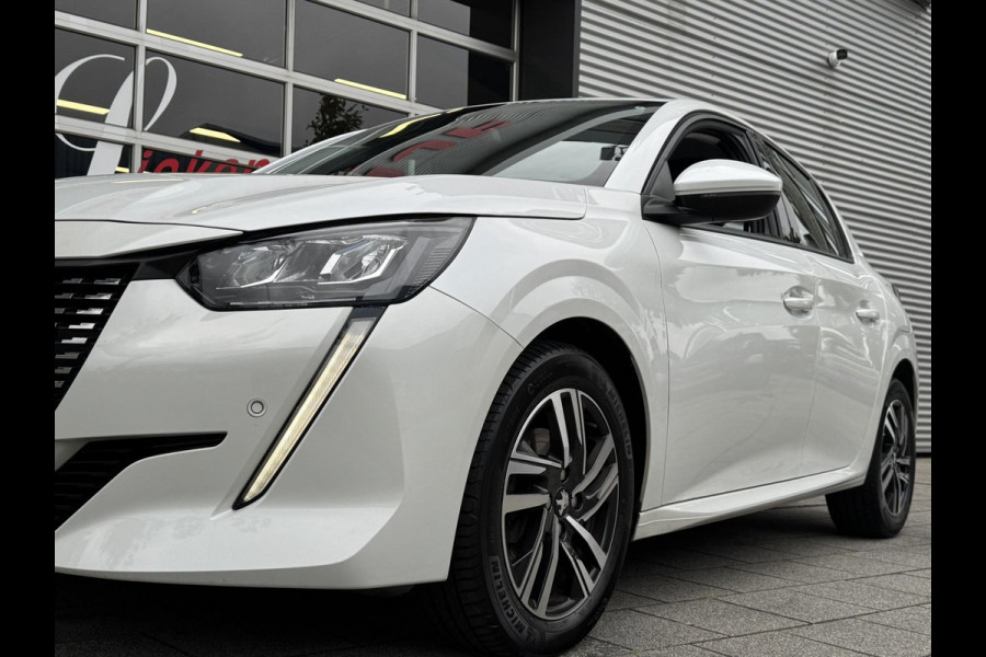Peugeot 208 1.2 PureTech Allure - Navigatie/Apple I Airco I LED I PDC I Sport velgen I Dealer onderhouden