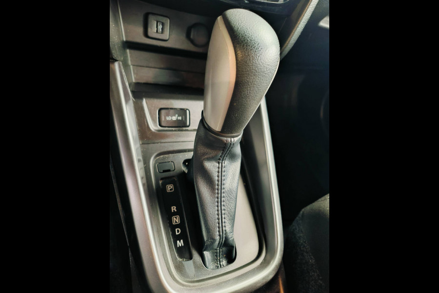 Suzuki Vitara 1.4 Boosterjet Select Automaat Rijklaar + 12 maanden Bovag-garantie Henk Jongen Auto's in Helmond,  al 50 jaar service zoals 't hoort!