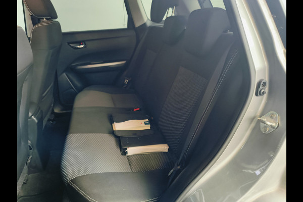 Suzuki Vitara 1.4 Boosterjet Select Automaat Rijklaar + 12 maanden Bovag-garantie Henk Jongen Auto's in Helmond,  al 50 jaar service zoals 't hoort!