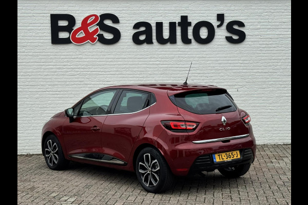 Renault Clio 0.9 TCe Intens Climate control Cruise control Bekleding half leer/half stof Parkeersensoren v/a plus camera
