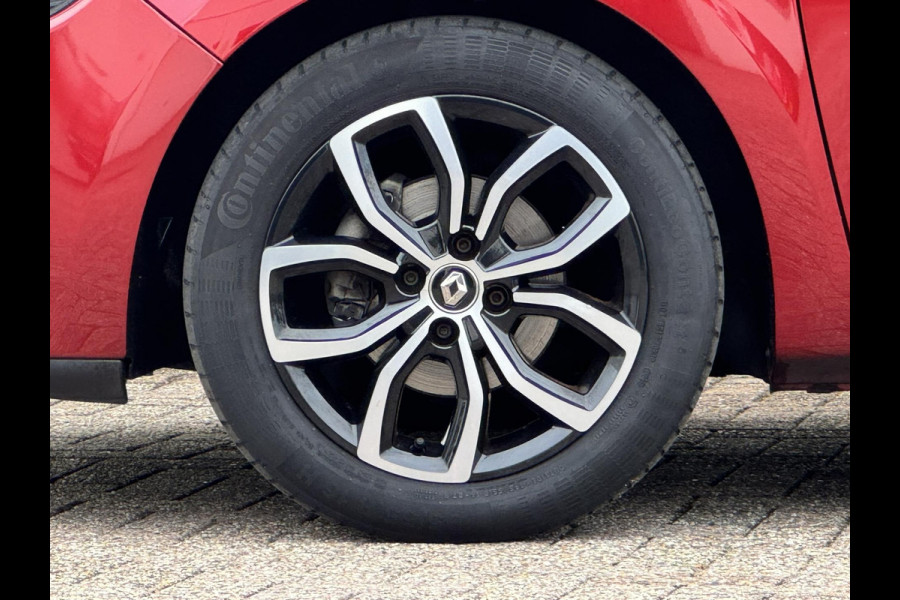 Renault Clio 0.9 TCe Intens Climate control Cruise control Bekleding half leer/half stof Parkeersensoren v/a plus camera