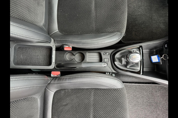 Renault Clio 0.9 TCe Intens Climate control Cruise control Bekleding half leer/half stof Parkeersensoren v/a plus camera