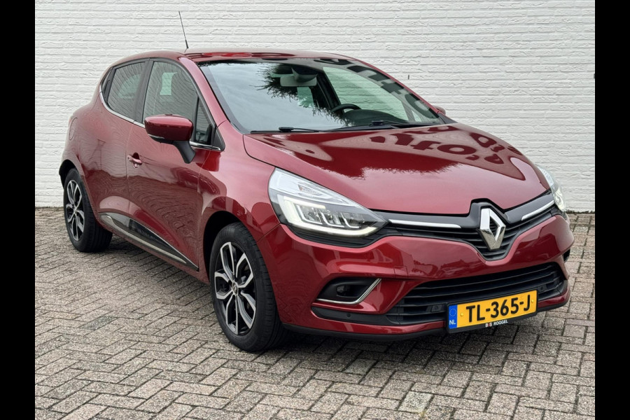 Renault Clio 0.9 TCe Intens Climate control Cruise control Bekleding half leer/half stof Parkeersensoren v/a plus camera
