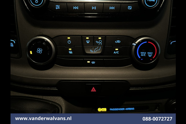 Ford Transit 2.0 TDCI 130pk L2H2 Euro6 Airco | Camera | Navigatie | Apple Carplay | Android Auto LED, Cruiscontrol, Verwamde voorruit, Bijrijdersbank, Parkeersensoren