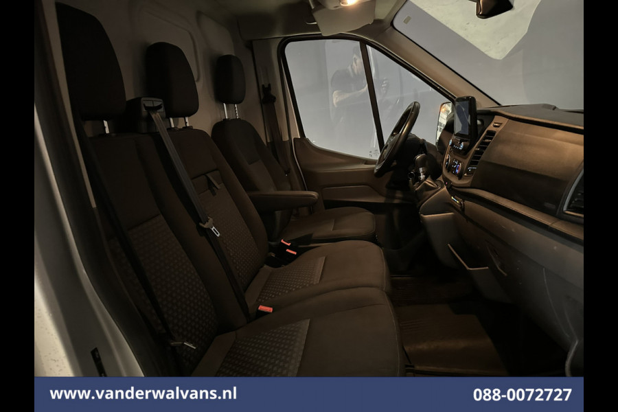 Ford Transit 2.0 TDCI 130pk L2H2 Euro6 Airco | Camera | Navigatie | Apple Carplay | Android Auto LED, Cruiscontrol, Verwamde voorruit, Bijrijdersbank, Parkeersensoren
