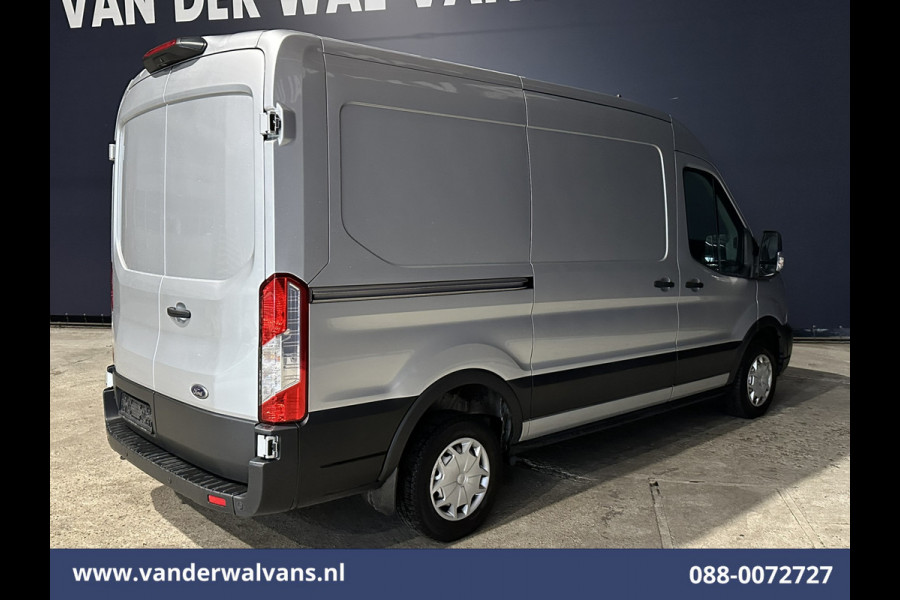 Ford Transit 2.0 TDCI 130pk L2H2 Euro6 Airco | Camera | Navigatie | Apple Carplay | Android Auto LED, Cruiscontrol, Verwamde voorruit, Bijrijdersbank, Parkeersensoren