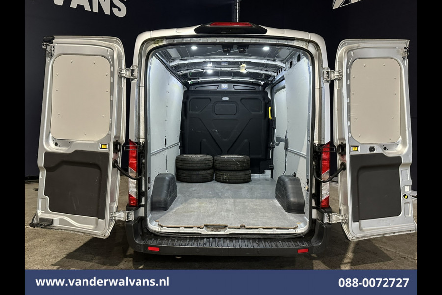 Ford Transit 2.0 TDCI 131pk L2H2 Euro6 Airco | Camera | Navigatie | Apple Carplay | Android Auto LED, Cruiscontrol, Verwarmde Voorruit, Bijrijdersbank, Parkeersensoren, 2550kg trekvermogen