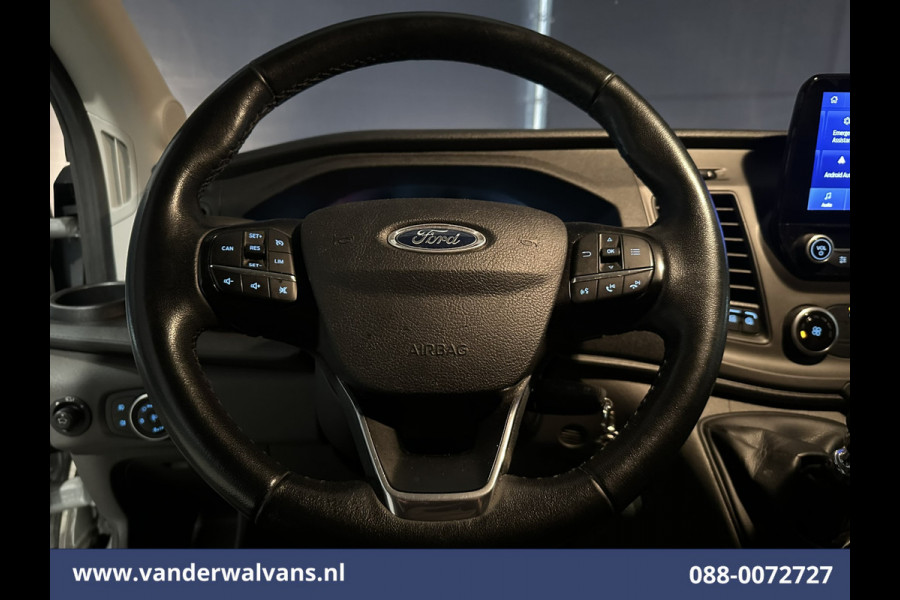 Ford Transit 2.0 TDCI 131pk L2H2 Euro6 Airco | Camera | Navigatie | Apple Carplay | Android Auto LED, Cruiscontrol, Verwarmde Voorruit, Bijrijdersbank, Parkeersensoren, 2550kg trekvermogen