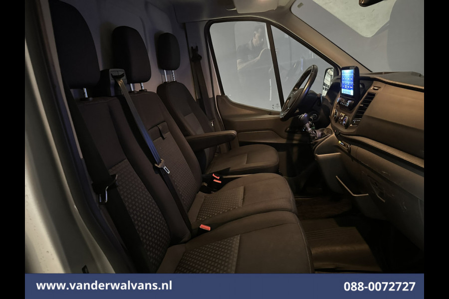 Ford Transit 2.0 TDCI 131pk L2H2 Euro6 Airco | Camera | Navigatie | Apple Carplay | Android Auto LED, Cruiscontrol, Verwarmde Voorruit, Bijrijdersbank, Parkeersensoren, 2550kg trekvermogen
