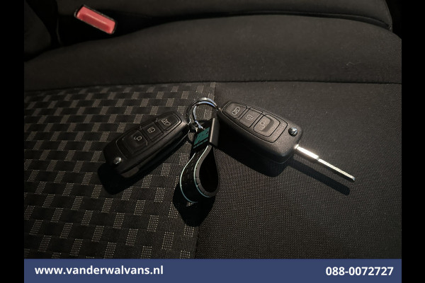Ford Transit 2.0 TDCI 131pk L2H2 Euro6 Airco | Camera | Navigatie | Apple Carplay | Android Auto LED, Cruiscontrol, Verwarmde Voorruit, Bijrijdersbank, Parkeersensoren, 2550kg trekvermogen