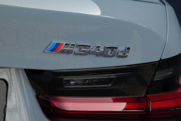 BMW 3-serie M340d xDrive | SCHUIF/KANTEL DAK | 360° CAMERA | M-PAKKET | TREKHAAK