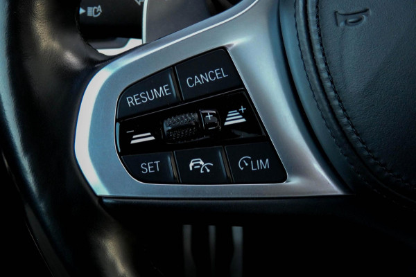 BMW 3-serie M340d xDrive | SCHUIF/KANTEL DAK | 360° CAMERA | M-PAKKET | TREKHAAK
