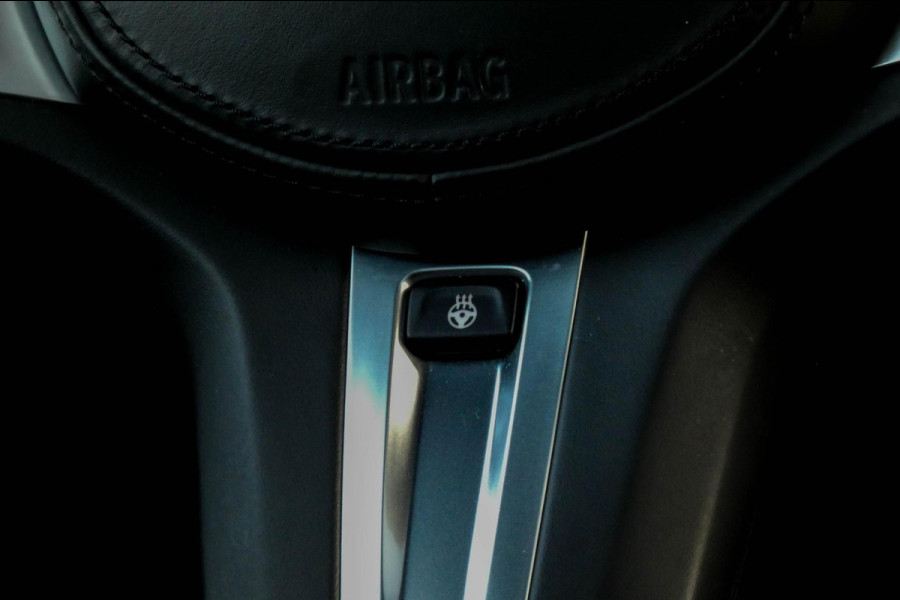 BMW 3-serie M340d xDrive | SCHUIF/KANTEL DAK | 360° CAMERA | M-PAKKET | TREKHAAK