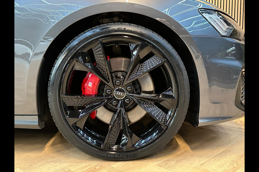 Audi A6 Avant 55 TFSI e Quattro S Line Competition 367PK