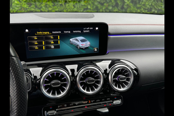 Mercedes-Benz CLA-Klasse CLA 250 4MATIC PREMIUM PLUS AMG HUD PANORAMADAK BTW ORIGINEEL NEDERLANDS NAP DEALER ONDERHOUDEN