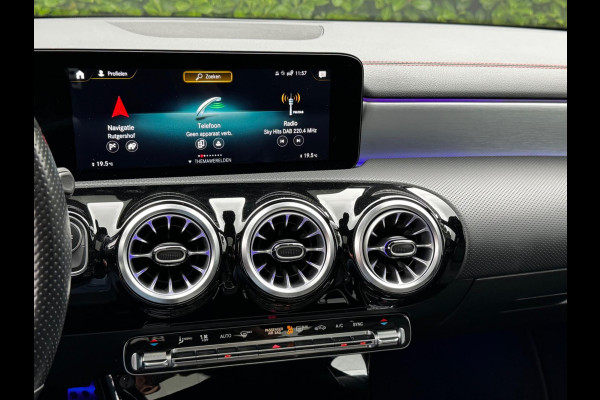 Mercedes-Benz CLA-Klasse CLA 250 4MATIC PREMIUM PLUS AMG HUD PANORAMADAK BTW ORIGINEEL NEDERLANDS NAP DEALER ONDERHOUDEN