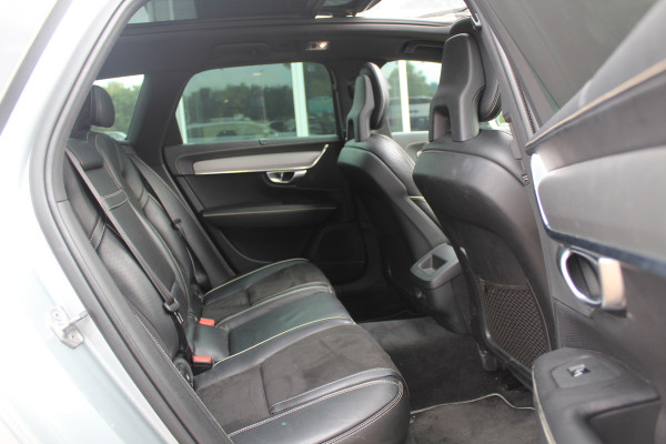 Volvo V90 2.0 D3 R-Design / Trekhaak / Panoramadak / Camera / Head-up / Leder / 19'' / Standverwarming / Dodehoek / Stuur+Stoelverwarming / Elektr. achterklep / ACC