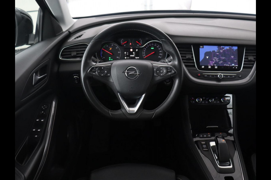 Opel Grandland X 1.6 Turbo Hybrid Ultimatie | Stoelventilatie | 360 Camera | Trekhaak | Carplay | Leder | Memory | Adaptive cruise | Full LED | Navigatie | PHEV | Plug In