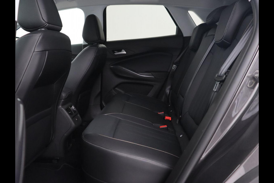 Opel Grandland X 1.6 Turbo Hybrid Ultimatie | Stoelventilatie | 360 Camera | Trekhaak | Carplay | Leder | Memory | Adaptive cruise | Full LED | Navigatie | PHEV | Plug In