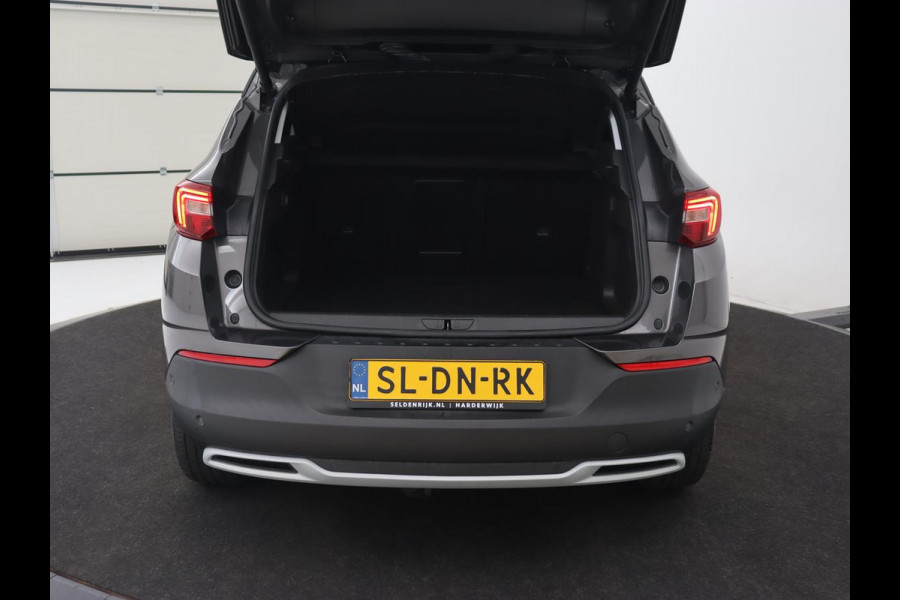 Opel Grandland X 1.6 Turbo Hybrid Ultimatie | Stoelventilatie | 360 Camera | Trekhaak | Carplay | Leder | Memory | Adaptive cruise | Full LED | Navigatie | PHEV | Plug In