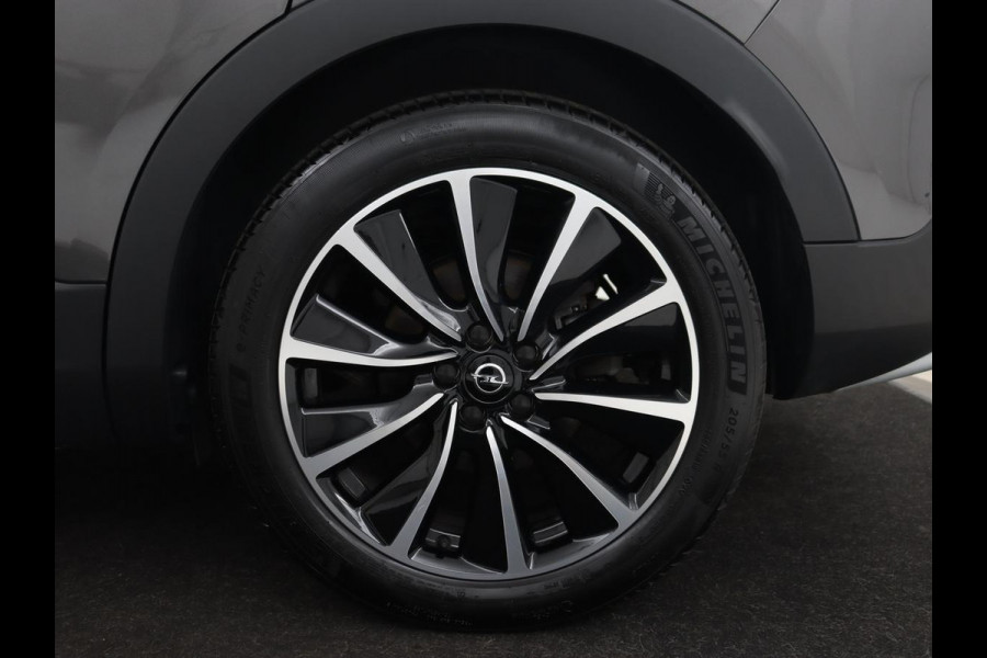 Opel Grandland X 1.6 Turbo Hybrid Ultimatie | Stoelventilatie | 360 Camera | Trekhaak | Carplay | Leder | Memory | Adaptive cruise | Full LED | Navigatie | PHEV | Plug In