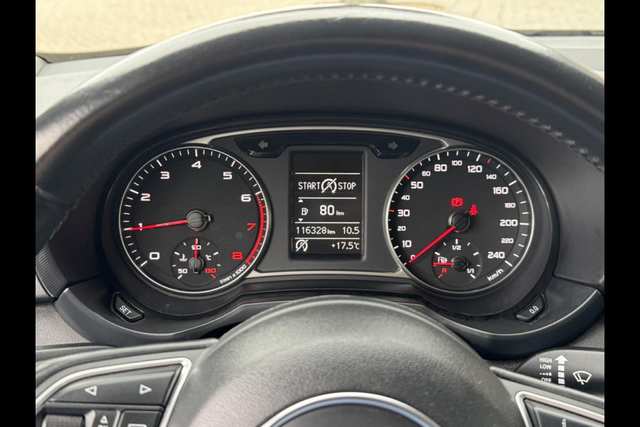 Audi A1 Sportback 1.0 TFSi Design - Navigatie I Airco I PDC I Nwe 18 inch Sport velgen I Comfort pakket I Dealer onderhouden