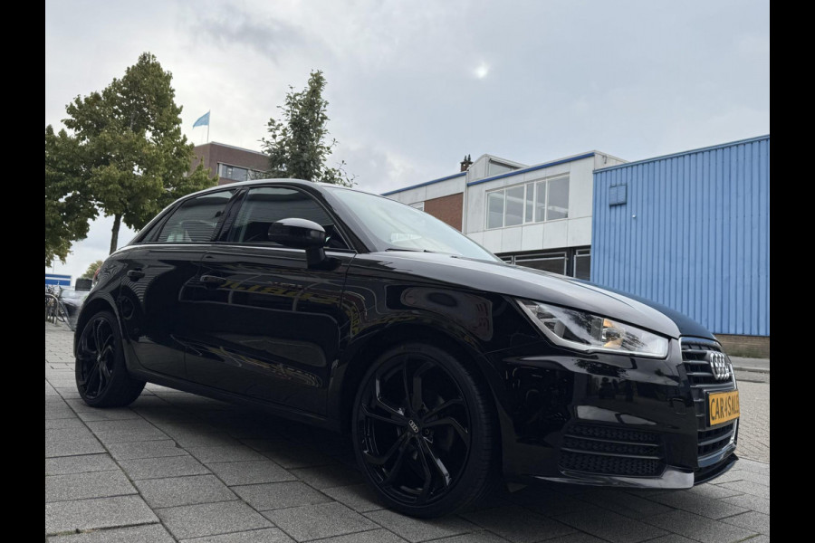Audi A1 Sportback 1.0 TFSi Design - Navigatie I Airco I PDC I Nwe 18 inch Sport velgen I Comfort pakket I Dealer onderhouden