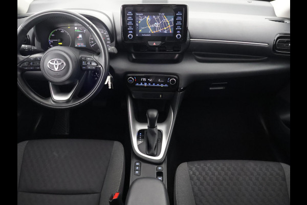 Toyota Yaris 1.5 Hybrid Active Bi-Tone | Apple Carplay& AndroidAUTO | Privacy Glass | Adapt.Cruise Control |