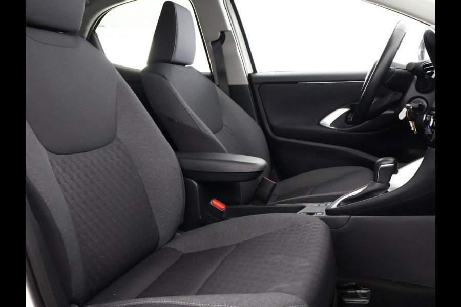 Toyota Yaris 1.5 Hybrid Active Bi-Tone | Apple Carplay& AndroidAUTO | Privacy Glass | Adapt.Cruise Control |