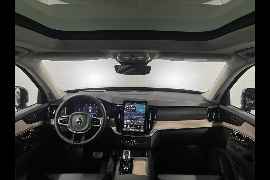 Volvo XC90 2.0 T8 Plug-in hybrid Plus Dark *Facelift* | Luchtvering | Open dak | Adapt. Cruise | Harman & Kardon | Google |