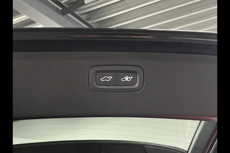 Volvo XC90 2.0 T8 Plug-in hybrid Plus Dark *Facelift* | Luchtvering | Open dak | Adapt. Cruise | Harman & Kardon | Google |