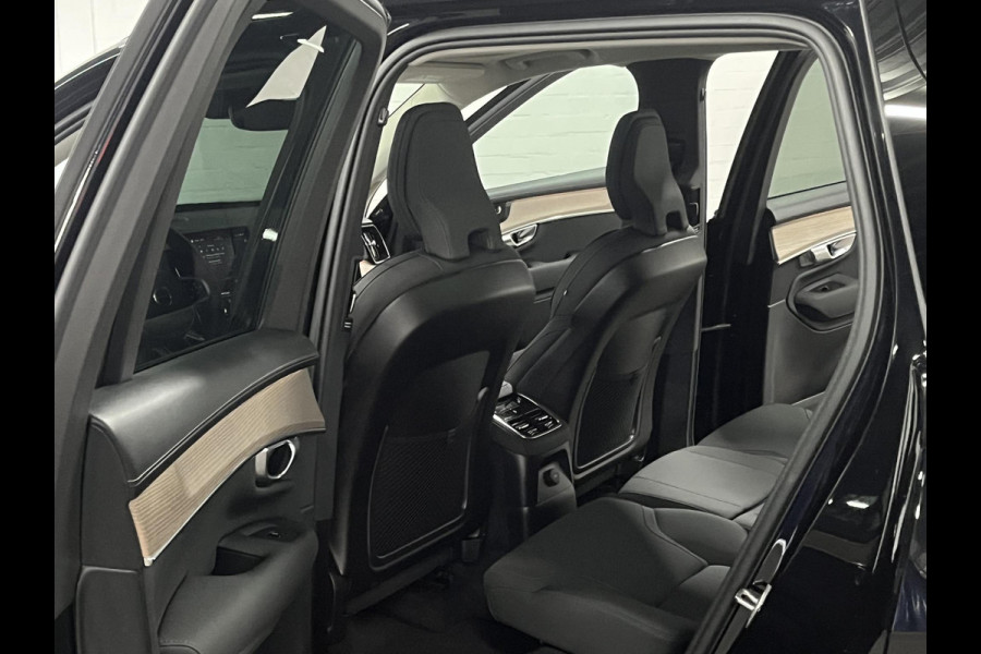 Volvo XC90 2.0 T8 Plug-in hybrid Plus Dark *Facelift* | Luchtvering | Open dak | Adapt. Cruise | Harman & Kardon | Google |