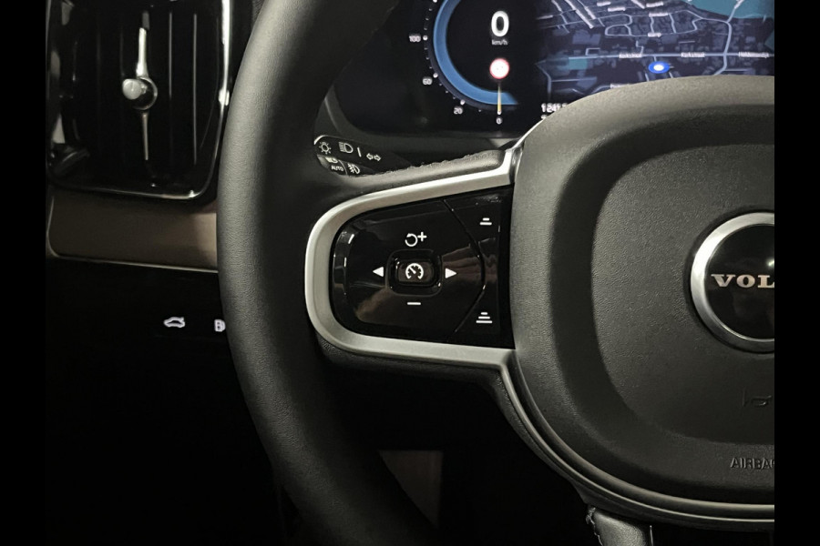 Volvo XC90 2.0 T8 Plug-in hybrid Plus Dark *Facelift* | Luchtvering | Open dak | Adapt. Cruise | Harman & Kardon | Google |