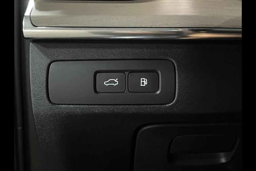 Volvo XC90 2.0 T8 Plug-in hybrid Plus Dark *Facelift* | Luchtvering | Open dak | Adapt. Cruise | Harman & Kardon | Google |