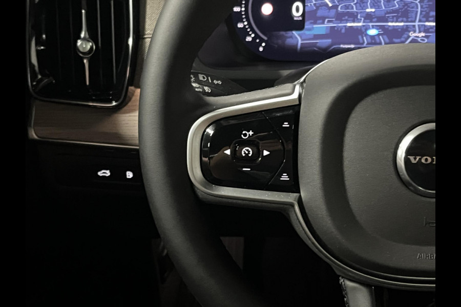 Volvo XC90 2.0 T8 Hybrid Ultra Bright *Facelift* | Luchtvering | Open dak | Adapt. Cruise | Harman & Kardon | Google |