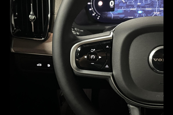 Volvo XC90 2.0 T8 Hybrid Ultra Bright *Facelift* | Luchtvering | Open dak | Adapt. Cruise | Harman & Kardon | Google |