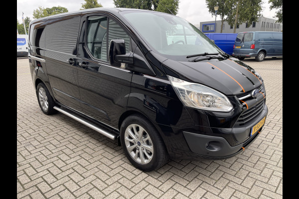 Ford Transit Custom 270 2.2 TDCI 125pk L1H1 Anniversary Edition / vaste prijs rijklaar € 12.950 ex btw / lichtmetalen velgen / stoelverwarming / half leer / cruise / airco / navi / trekhaak 2500 kg !