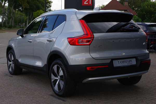 Volvo XC40 1.5 T4 Plug-in Hybrid 211 PK Core Bright, Camera, Climate Control, Carplay