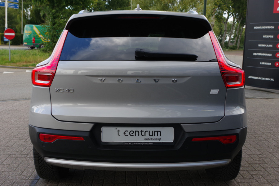 Volvo XC40 1.5 T4 Plug-in Hybrid 211 PK Core Bright, Camera, Climate Control, Carplay