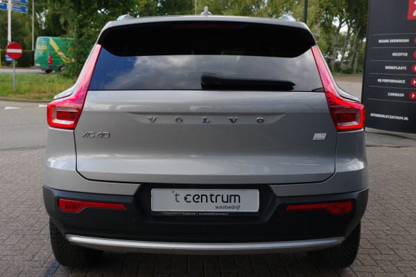 Volvo XC40 1.5 T4 Plug-in Hybrid 211 PK Core Bright, Camera, Climate Control, Carplay