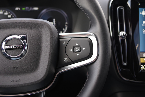 Volvo XC40 1.5 T4 Plug-in Hybrid 211 PK Core Bright, Camera, Climate Control, Carplay