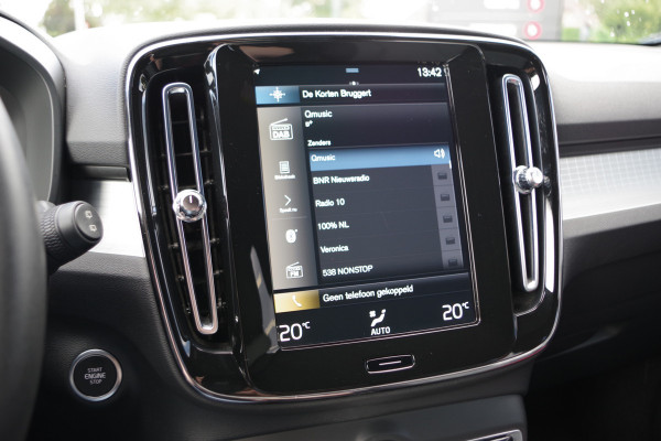Volvo XC40 1.5 T4 Plug-in Hybrid 211 PK Core Bright, Camera, Climate Control, Carplay
