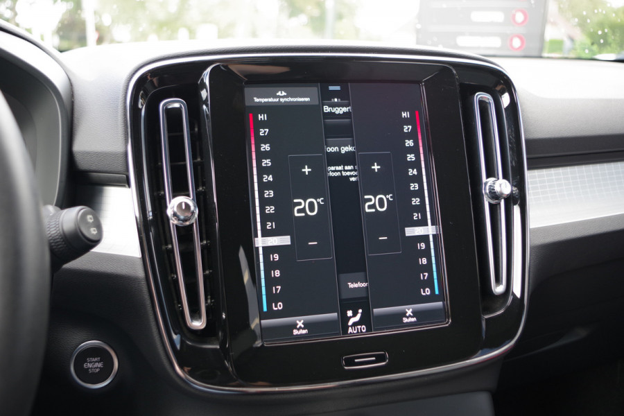 Volvo XC40 1.5 T4 Plug-in Hybrid 211 PK Core Bright, Camera, Climate Control, Carplay