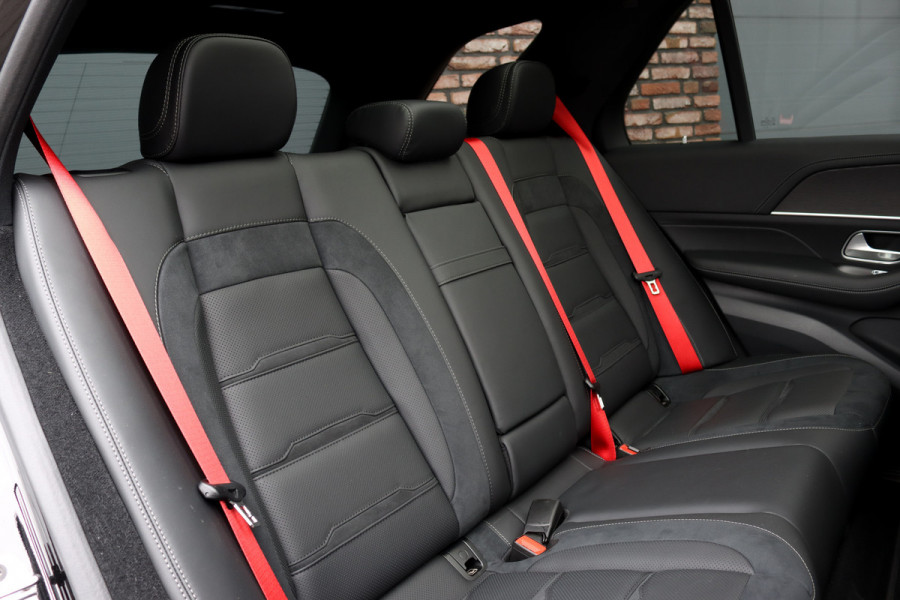 Mercedes-Benz GLE AMG 53 Hybrid Premium 4MATIC+ Aut9 | Luchtvering | Distronic | Memory | Trekhaak | Stoelventilatie | Verwarmd Stuurwiel | HUD | Burmester | Keyless Go | Augmented Reality |