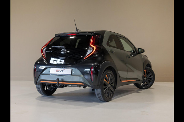 Toyota Aygo X 1.0 VVT-i S-CVT Limited / 72pk / Trekhaak / Stoelverwarming / JBL / Apple CarPlay /