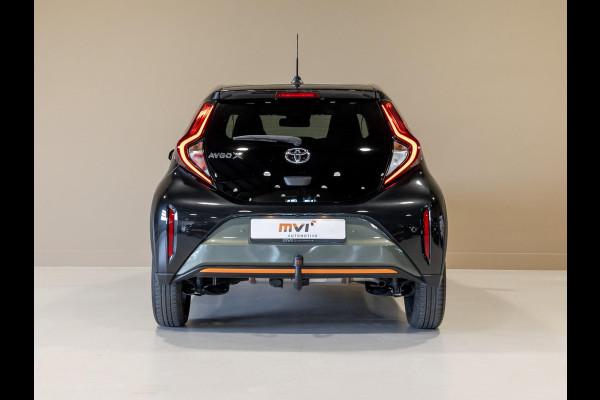 Toyota Aygo X 1.0 VVT-i S-CVT Limited / 72pk / Trekhaak / Stoelverwarming / JBL / Apple CarPlay /
