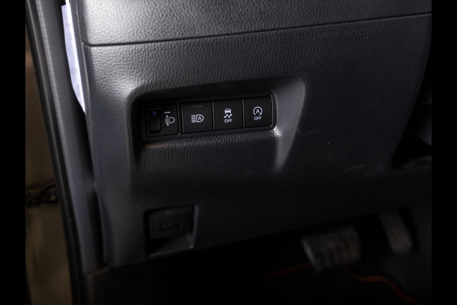 Toyota Aygo X 1.0 VVT-i S-CVT Limited / 72pk / Trekhaak / Stoelverwarming / JBL / Apple CarPlay /