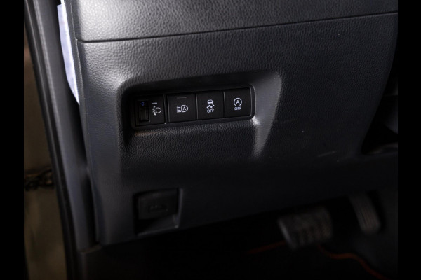Toyota Aygo X 1.0 VVT-i S-CVT Limited / 72pk / Trekhaak / Stoelverwarming / JBL / Apple CarPlay /