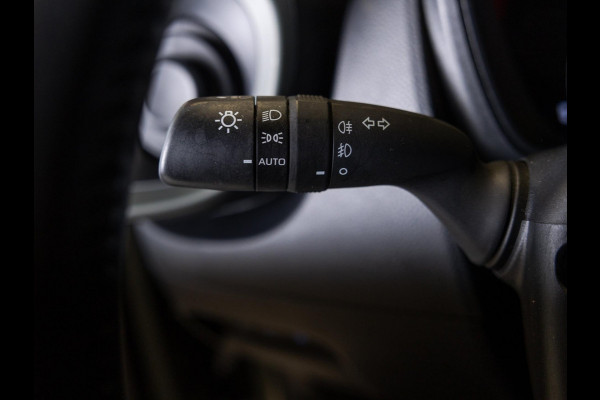 Toyota Aygo X 1.0 VVT-i S-CVT Limited / 72pk / Trekhaak / Stoelverwarming / JBL / Apple CarPlay /